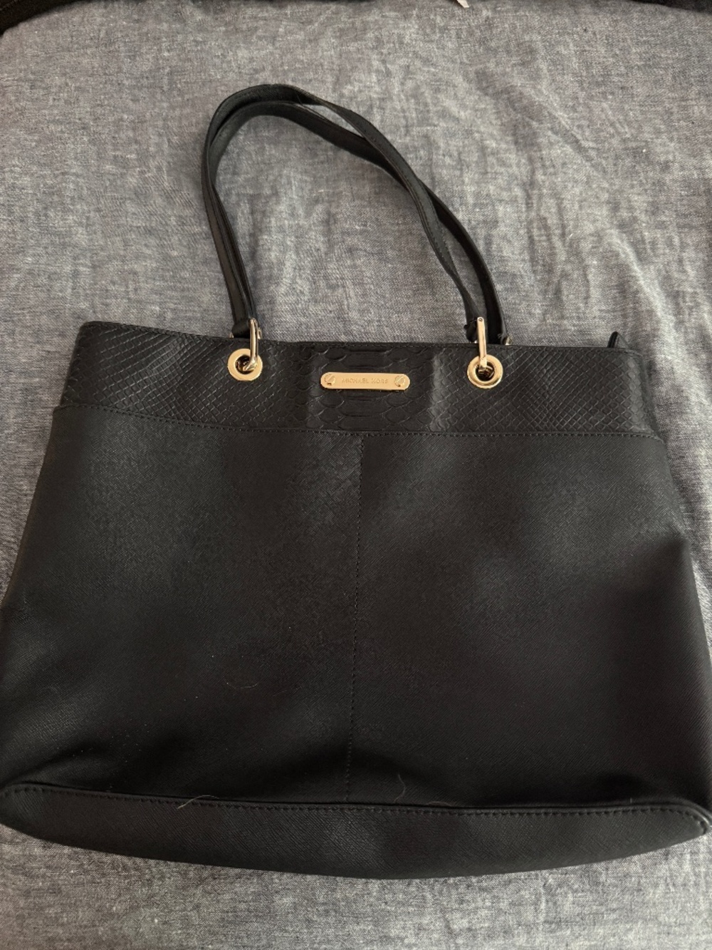 Michael Kors “Danville” Tote Bag 🖤✨